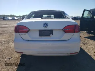 2013 Volkswagen Jetta Sedan S with VIN 3VW2K7AJ7DM209593, listed as a Copart auction lot 61028614 with 160,789 mi miles and Salvage Title. Bid and sale history available at carsss.com. Image 6.