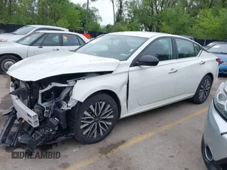 2025 Nissan Altima SV with VIN 1N4BL4DV0SN375282, listed as a IAAI auction lot 42149701 with 5,020 mi miles and . Bid and sale history available at DreamBid. Image 15.