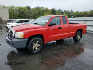 2005 Dodge Dakota ST with VIN 1D7HW22K25S178165, listed as a Copart auction lot 55739765 with 154,050 mi miles and Salvage title. Bid and sale history available at DreamBid. Image 1.