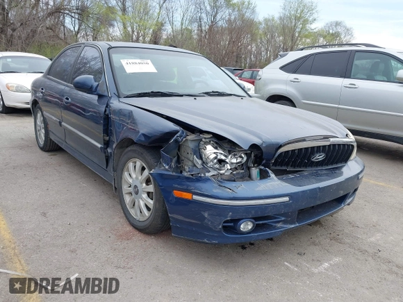 2003 Hyundai Sonata GLS with VIN KMHWF35H63A826340, listed as a IAAI auction lot 41884050 with 204,874 mi miles. Bid and sale history available at carsss.com. Image 6.