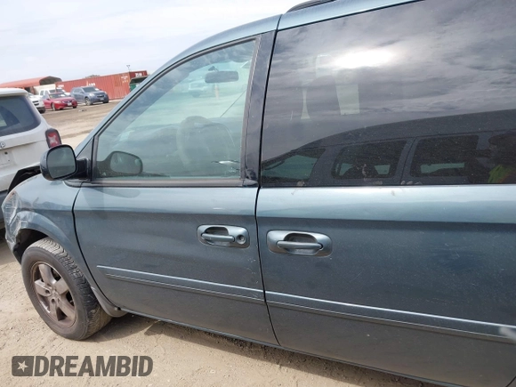 2006 Dodge Grand Caravan SXT z VIN 2D4GP44L96R744638, wystawiony jako IAAI lot #41684766 z przebiegiem 137 828 mil mil oraz . Historia ofert i sprzedaży dostępna na DreamBid. Obrazek 14.