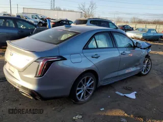 2024 Cadillac CT4 Sport z VIN 1G6DG5RK6R0100179, wystawiony jako Copart lot #50562165 z przebiegiem 13 829 mil mil oraz Nie do naprawy • Non repairable. Historia ofert i sprzedaży dostępna na DreamBid. Obrazek 3.