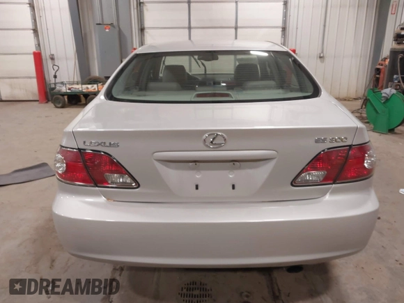 2003 Lexus ES 300 with VIN JTHBF30G530105903, listed as a IAAI auction lot 40929719 with 192,109 mi miles and . Bid and sale history available at DreamBid. Image 16.