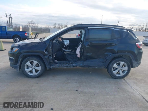 2020 Jeep Compass Latitude with VIN 3C4NJCBB7LT162363, listed as a IAAI auction lot 41253878 with 68,313 mi miles and . Bid and sale history available at DreamBid. Image 13.