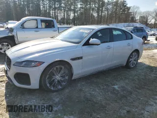 2021 Jaguar XF R-Dynamic SE with VIN SAJBL4GX4MCY88624, listed as a Copart auction lot 42310715 with 28,582 mi miles and Salvage Title. Bid and sale history available at carsss.com. Image 1.