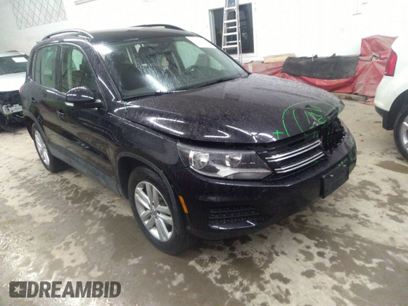 2016 Volkswagen Tiguan SE with VIN WVGBV7AX3GW541416, listed as a IAAI auction lot 41716488 with 78,639 mi miles and . Bid and sale history available at DreamBid. Image 1.