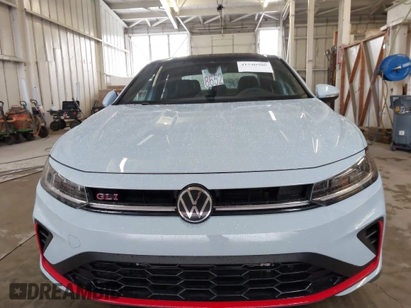 2025 Volkswagen Jetta GLI Autobahn with VIN 3VW2T7BUXSM033304, listed as a IAAI auction lot 41540900 with 795 mi miles and . Bid and sale history available at DreamBid. Image 6.