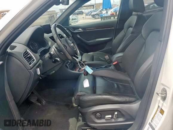 2016 Audi Q3 Premium Plus with VIN WA1EFCFS5GR009808, listed as a Copart auction lot 60688475 with 123,826 mi miles and Salvage title. Bid and sale history available at DreamBid. Image 7.