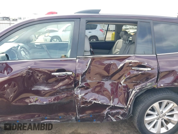 2011 Toyota Highlander Hybrid Limited with VIN JTEDC3EH4B2003768, listed as a IAAI auction lot 41765885 with 169,289 mi miles. Bid and sale history available at carsss.com. Image 6.