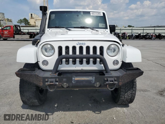 2015 Jeep Wrangler Unlimited Rubicon with VIN 1C4BJWFG8FL561308, listed as a Copart auction lot 60233385 with 208,224 mi miles and Clean title. Bid and sale history available at DreamBid. Image 5.