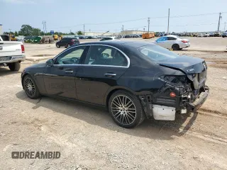 2022 Mercedes-Benz C 300 z VIN W1KAF4HBXNR017879, wystawiony jako Copart lot #56323764 z przebiegiem 30 767 mil mil oraz . Historia ofert i sprzedaży dostępna na DreamBid. Obrazek 2.