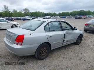 2004 Hyundai Elantra GLS z VIN KMHDN46D14U790939, wystawiony jako IAAI lot #42194909 z przebiegiem 108 180 mil mil oraz . Historia ofert i sprzedaży dostępna na DreamBid. Obrazek 4.