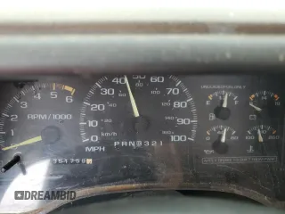 1996 GMC Sierra 1500 with VIN 2GTEC19W5T1518141, listed as a Copart auction lot 51842195 with 351,759 mi miles and Salvage Title. Bid and sale history available at DreamBid. Image 9.
