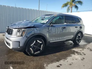 2025 Kia Telluride S z VIN 5XYP6DGC0SG588922, wystawiony jako Copart lot #49797795 z przebiegiem 4660 mil mil oraz Nie do naprawy. Historia ofert i sprzedaży dostępna na DreamBid. Obrazek 1.