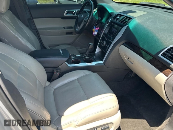 2013 Ford Explorer Limited z VIN 1FM5K8F82DGB02260, wystawiony jako Copart lot #59726945 z przebiegiem 163 459 mil mil oraz Czysty tytuł • Clean title. Historia ofert i sprzedaży dostępna na DreamBid. Obrazek 5.
