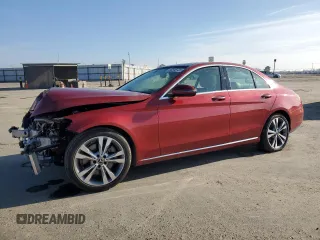 2018 Mercedes-Benz C 300 z VIN 55SWF4JB5JU249296, wystawiony jako Copart lot #88348725 z przebiegiem 60 505 mil mil oraz Szkoda całkowita • Salvage title. Historia ofert i sprzedaży dostępna na DreamBid. Obrazek 1.