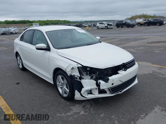 2014 Volkswagen Jetta TDI w/Premium with VIN 3VWLL7AJXEM372547, listed as a IAAI auction lot 42320105 with 113,200 mi miles and . Bid and sale history available at DreamBid. Image 6.