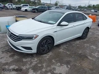 2019 Volkswagen Jetta SEL Premium with VIN 3VWG57BU3KM103807, listed as a IAAI auction lot 41733098 with 68,608 mi miles. Bid and sale history available at carsss.com. Image 21.