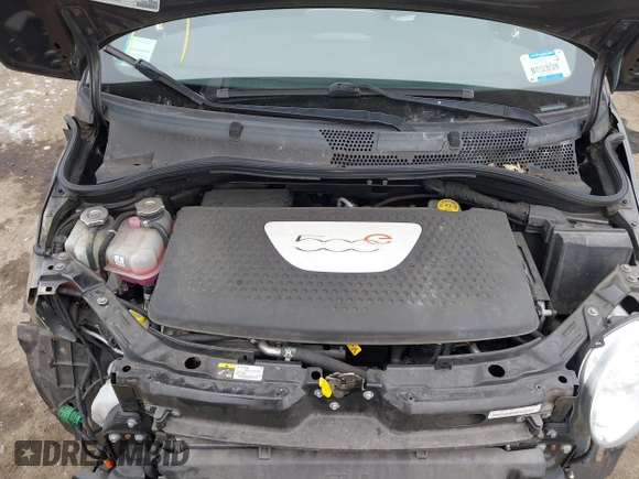 2016 FIAT 500e with VIN 3C3CFFGE1GT184091, listed as a IAAI auction lot 41335256 with 54,899 mi miles and . Bid and sale history available at DreamBid. Image 10.