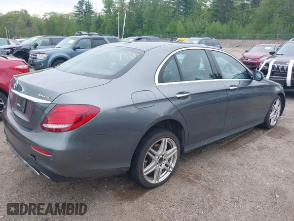 2017 Mercedes-Benz E 300 Luxury with VIN WDDZF4KB3HA081096, listed as a IAAI auction lot 42297801 with 128,798 mi miles and . Bid and sale history available at DreamBid. Image 4.