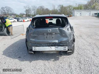 2017 Nissan Murano SV with VIN 5N1AZ2MG4HN137420, listed as a IAAI auction lot 41933199 with 65,025 mi miles. Bid and sale history available at carsss.com. Image 17.