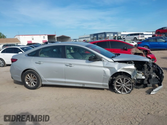 2019 Hyundai Sonata SE with VIN 5NPE24AF9KH771640, listed as a IAAI auction lot 41886677 with 151,909 mi miles and . Bid and sale history available at carsss.com. Image 13.