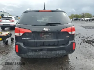 2014 Kia Sorento LX with VIN 5XYKTDA70EG531199, listed as a Copart auction lot 52163405 with 151,165 mi miles and Clean Title. Bid and sale history available at carsss.com. Image 6.