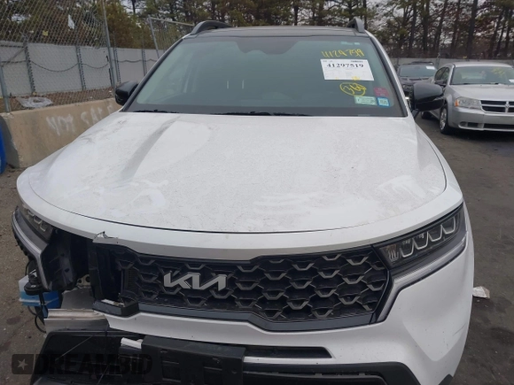 2022 Kia Sorento X-Line S with VIN 5XYRLDLC5NG072566, listed as a IAAI auction lot 41297519 with 52,365 mi miles. Bid and sale history available at carsss.com. Image 12.