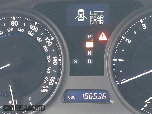 2006 Lexus IS 350 with VIN JTHBE262X65001939, listed as a IAAI auction lot 42454686 with 186,536 mi miles and . Bid and sale history available at DreamBid. Image 16.