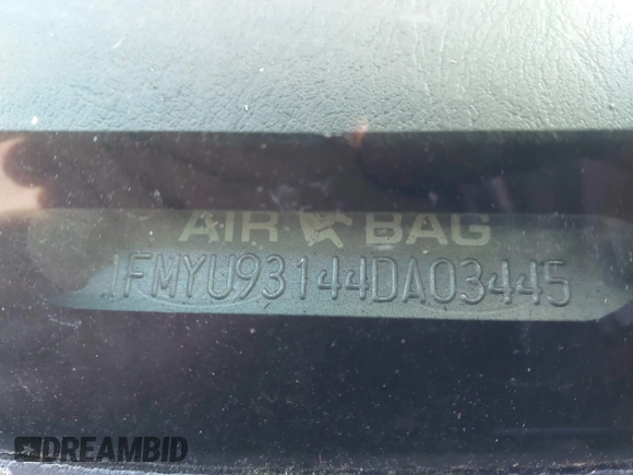 2004 Ford Escape XLT с VIN 1FMYU93144DA03445, выставлен на аукционе IAAI как лот 41983929 с пробегом 163 360 миль миль и . История ставок и продаж доступна на DreamBid. Изображение 12.