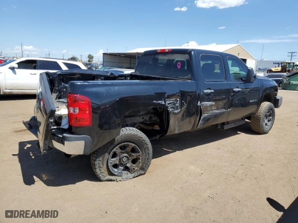 2014 Chevrolet Silverado 2500HD LT with VIN 1GC1KXC84EF133843, listed as a Copart auction lot 66859904 with 0 mi miles and Non Repairable. Bid and sale history available at carsss.com. Image 3.