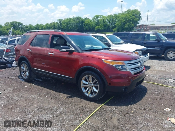 2014 Ford Explorer XLT z VIN 1FM5K7D80EGB99571, wystawiony jako IAAI lot #42559604 z przebiegiem 180 530 mil mil oraz . Historia ofert i sprzedaży dostępna na DreamBid. Obrazek 1.