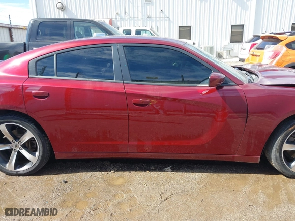 2017 Dodge Charger SE with VIN 2C3CDXBG9HH625562, listed as a IAAI auction lot 41572282 with 184,491 mi miles. Bid and sale history available at carsss.com. Image 13.