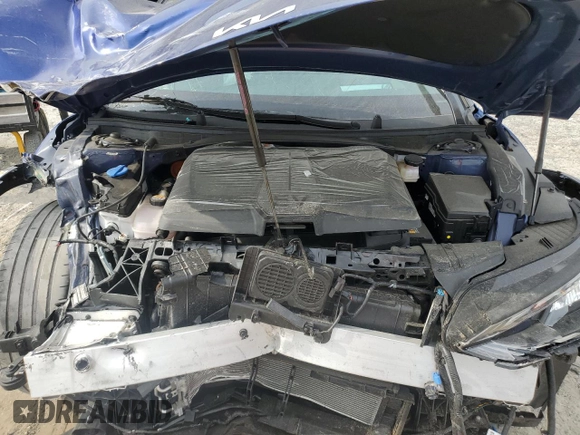2024 Kia EV6 GT z VIN KNDC5DLE3R5219760, wystawiony jako Copart lot #56112395 z przebiegiem 13 488 mil mil oraz Szkoda całkowita • Salvage title. Historia ofert i sprzedaży dostępna na DreamBid. Obrazek 12.
