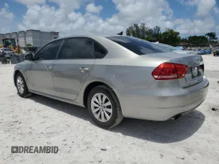 2014 Volkswagen Passat Wolfsburg Edition with VIN 1VWAS7A32EC105139, listed as a Copart auction lot 61187895 with 139,191 mi miles and Clean title. Bid and sale history available at DreamBid. Image 2.