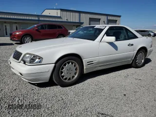 1996 Mercedes-Benz SL 500 z VIN WDBFA67F9TF131853, wystawiony jako Copart lot #53139405 z przebiegiem 93 028 mil mil oraz Szkoda całkowita • Salvage title. Historia ofert i sprzedaży dostępna na DreamBid. Obrazek 1.