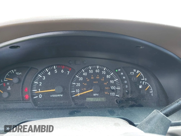 2001 Toyota Tundra SR5 with VIN 5TBRT34101S188853, listed as a IAAI auction lot 42222422 with 227,769 mi miles and . Bid and sale history available at DreamBid. Image 7.