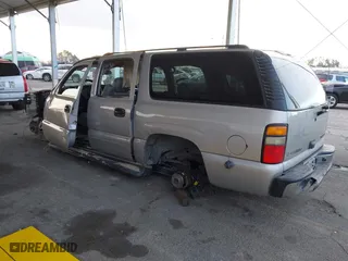 2004 Chevrolet Suburban LT with VIN 3GNEC16T04G210725, listed as a IAAI auction lot 41191477 with 1 mi miles. Bid and sale history available at carsss.com. Image 3.