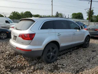 2007 Audi Q7 z VIN WA1AV74L87D006483, wystawiony jako Copart lot #58687125 z przebiegiem 145 883 mil mil oraz Czysty tytuł • Clean title. Historia ofert i sprzedaży dostępna na DreamBid. Obrazek 3.