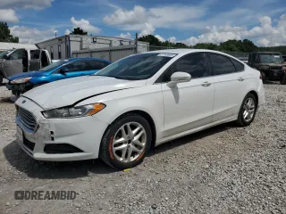 2015 Ford Fusion SE z VIN 3FA6P0H79FR163123, wystawiony jako Copart lot #61848925 z przebiegiem 173 734 mil mil oraz Czysty tytuł • Clean title. Historia ofert i sprzedaży dostępna na DreamBid. Obrazek 1.