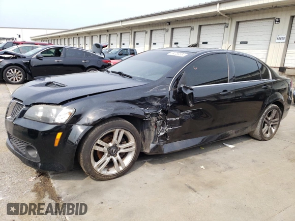 2009 Pontiac G8 z VIN 6G2ER57729L172545, wystawiony jako Copart lot #64089654 z przebiegiem 205 583 mil mil oraz Nie do naprawy. Historia ofert i sprzedaży dostępna na DreamBid. Obrazek 1.