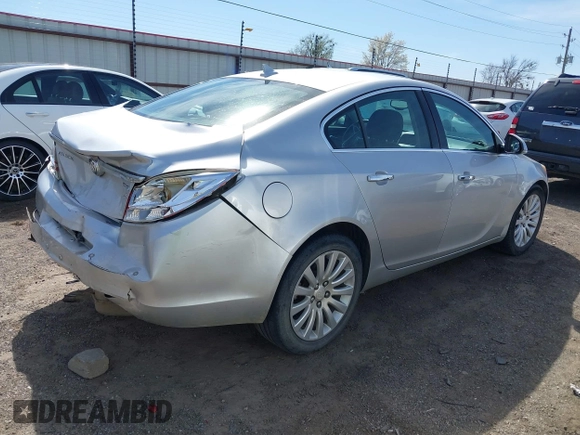 2012 Buick Regal Premium 1 z VIN 2G4GS5EK1C9206031, wystawiony jako IAAI lot #41808537 z przebiegiem 223 593 mil mil oraz . Historia ofert i sprzedaży dostępna na DreamBid. Obrazek 4.