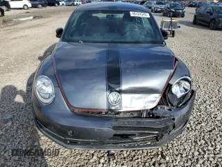 2012 Volkswagen Beetle 2.0T Turbo PZEV with VIN 3VW4A7AT6CM634721, listed as a Copart auction lot 48124045 with 115,515 mi miles and Salvage Title. Bid and sale history available at carsss.com. Image 5.