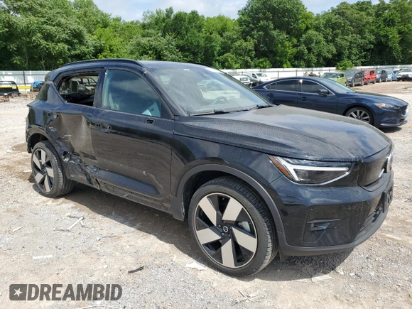2023 Volvo XC40 Ultimate z VIN YV4ED3UM2P2109080, wystawiony jako Copart lot #58180915 z przebiegiem 20 137 mil mil oraz Szkoda całkowita • Salvage title. Historia ofert i sprzedaży dostępna na DreamBid. Obrazek 4.