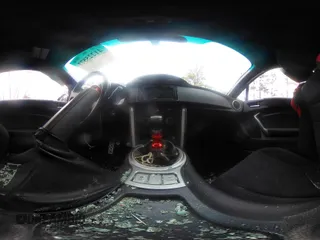 2015 Scion FR-S z VIN JF1ZNAA10F9711357, wystawiony jako IAAI lot #41225577 z przebiegiem 129 747 mil mil oraz . Historia ofert i sprzedaży dostępna na DreamBid. Obrazek 19.