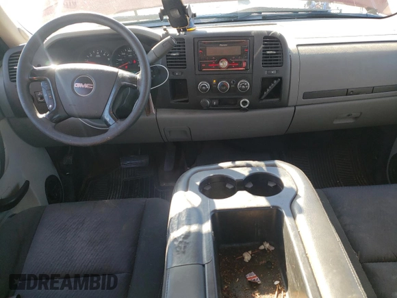 2011 GMC Sierra 1500 Work Truck z VIN 1GTR1TEX9BZ445606, wystawiony jako Copart lot #81632214 z przebiegiem 171 562 mil mil oraz Szkoda całkowita • Salvage title. Historia ofert i sprzedaży dostępna na DreamBid. Obrazek 8.