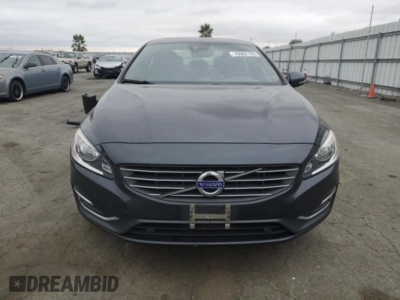 2015 Volvo S60 T5 Drive-E Premier with VIN YV126MFK6F1352357, listed as a Copart auction lot 70982193 with 31,445 mi miles. Bid and sale history available at carsss.com. Image 5.