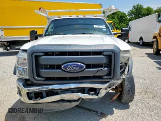 2016 Ford F-550 XL с VIN 1FDUF5GT9GEC32893, выставлен на аукционе Copart как лот 61276675 с пробегом 72 707 миль миль и Списание • Salvage title. История ставок и продаж доступна на DreamBid. Изображение 5.