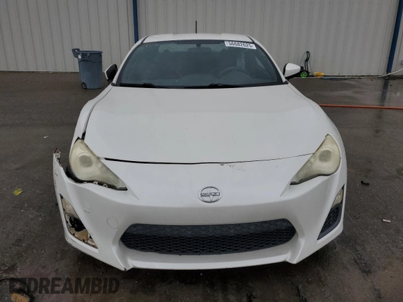 2013 Scion FR-S z VIN JF1ZNAA16D1708488, wystawiony jako Copart lot #56682625 z przebiegiem 117 846 mil mil oraz Szkoda całkowita • Salvage title. Historia ofert i sprzedaży dostępna na DreamBid. Obrazek 5.