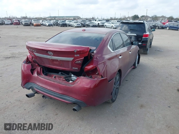 2018 Nissan Altima SV with VIN 1N4AL3AP0JC137065, listed as a IAAI auction lot 41513317 with 49,908 mi miles and . Bid and sale history available at carsss.com. Image 4.